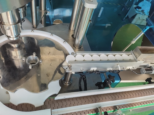 8000BPH Plastic Automatic Oil Bottle Capping Machine Rotary Type High Speed